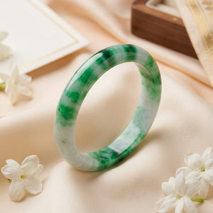Premium Green Jade Stone Bangle Bracelet for Women β Elegant Natural Pattern Luxury Kada image 3